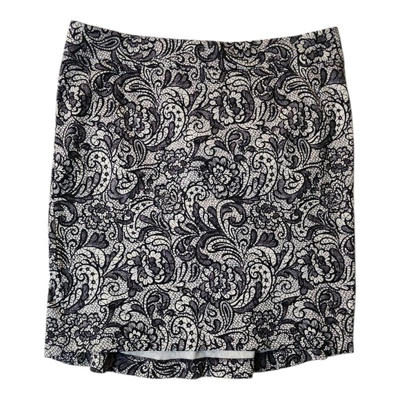 Lane Bryant Dresses & Skirts - Lane Bryant Skirt Womens Plus Size 20 Black White Paisley Floral Comfort Waist